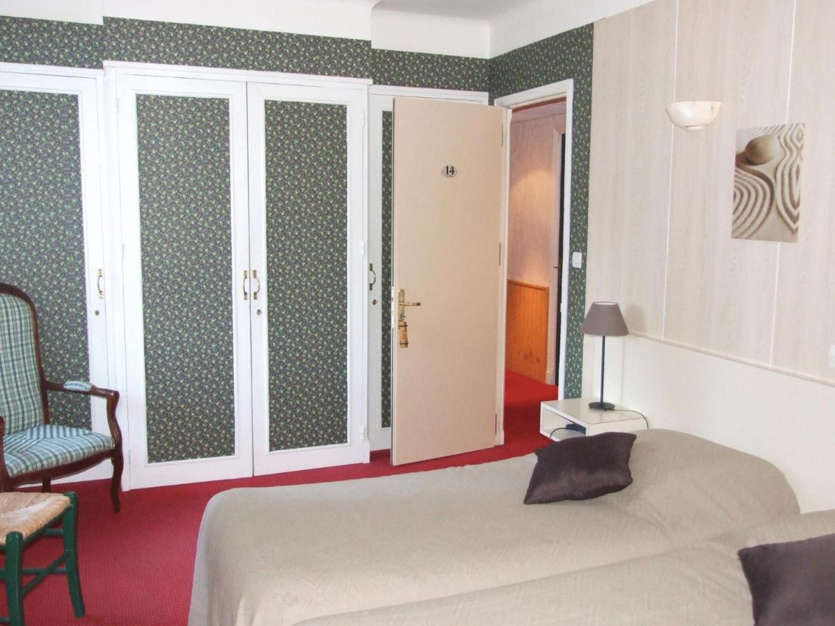 Hotel Du Val D'Aure Cadeac Room photo