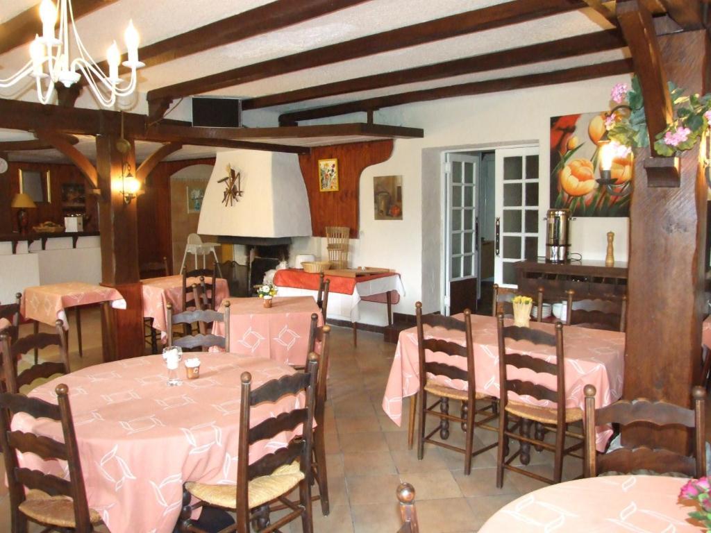 Hotel Du Val D'Aure Cadeac Exterior photo